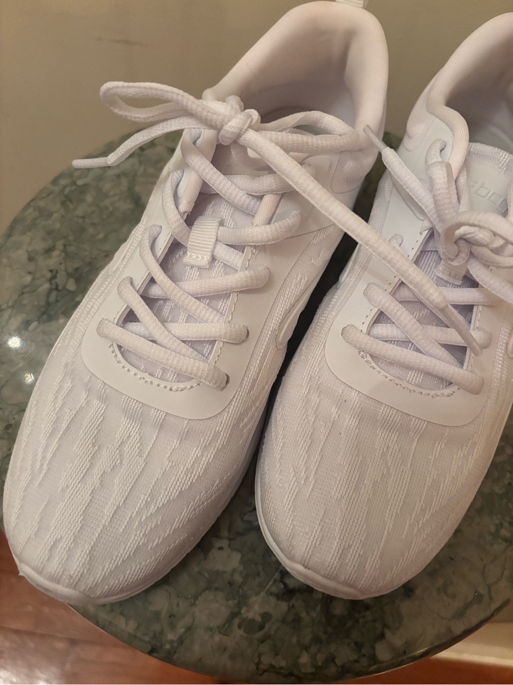 bcg White Women's Cheer Layout 2.0 shoes size 7.5 Brand new!